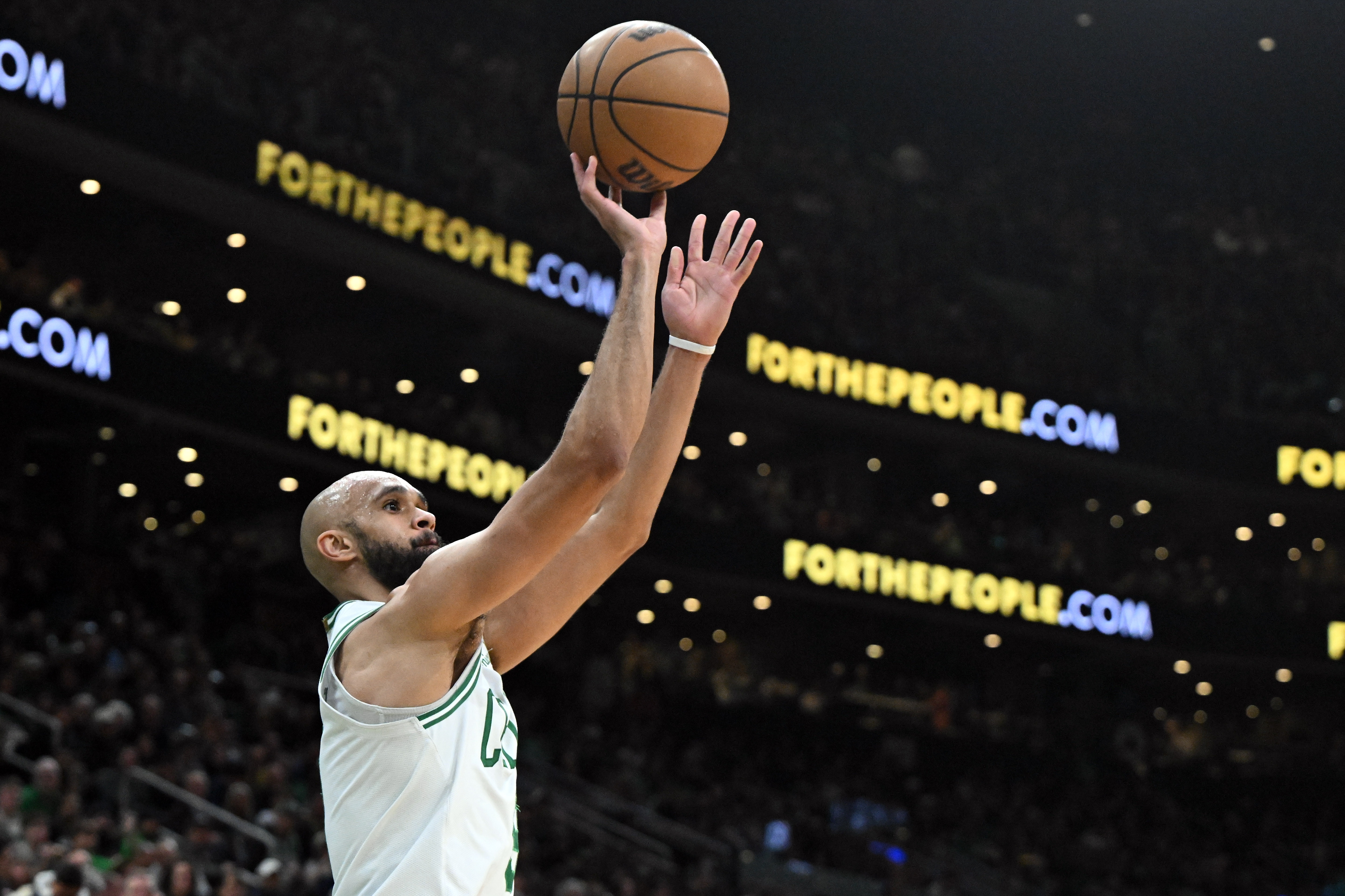 NG体育认证平台转折点波士顿凯尔特人单刀错失；NBA常规赛集结日攻防权衡；媒体盛赞；控场能力受关注的简单介绍